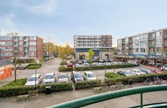 Balkon zicht winkelcentrum 2.jpg